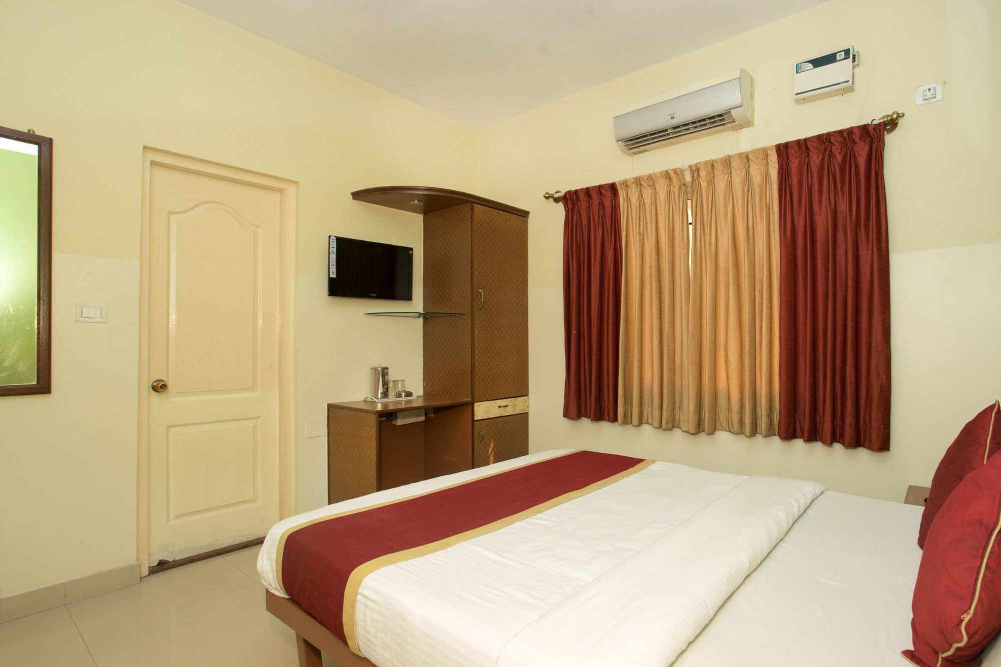 Hotel Oyo 10478 Raj Residency Bengalúr Exteriér fotografie
